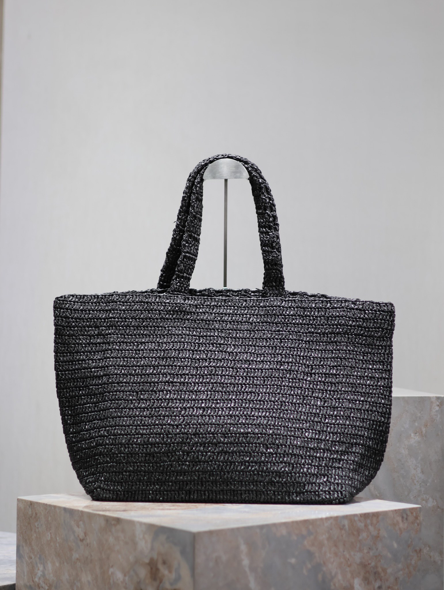 Yves Saint Laurent Woven Tote Bag 379269