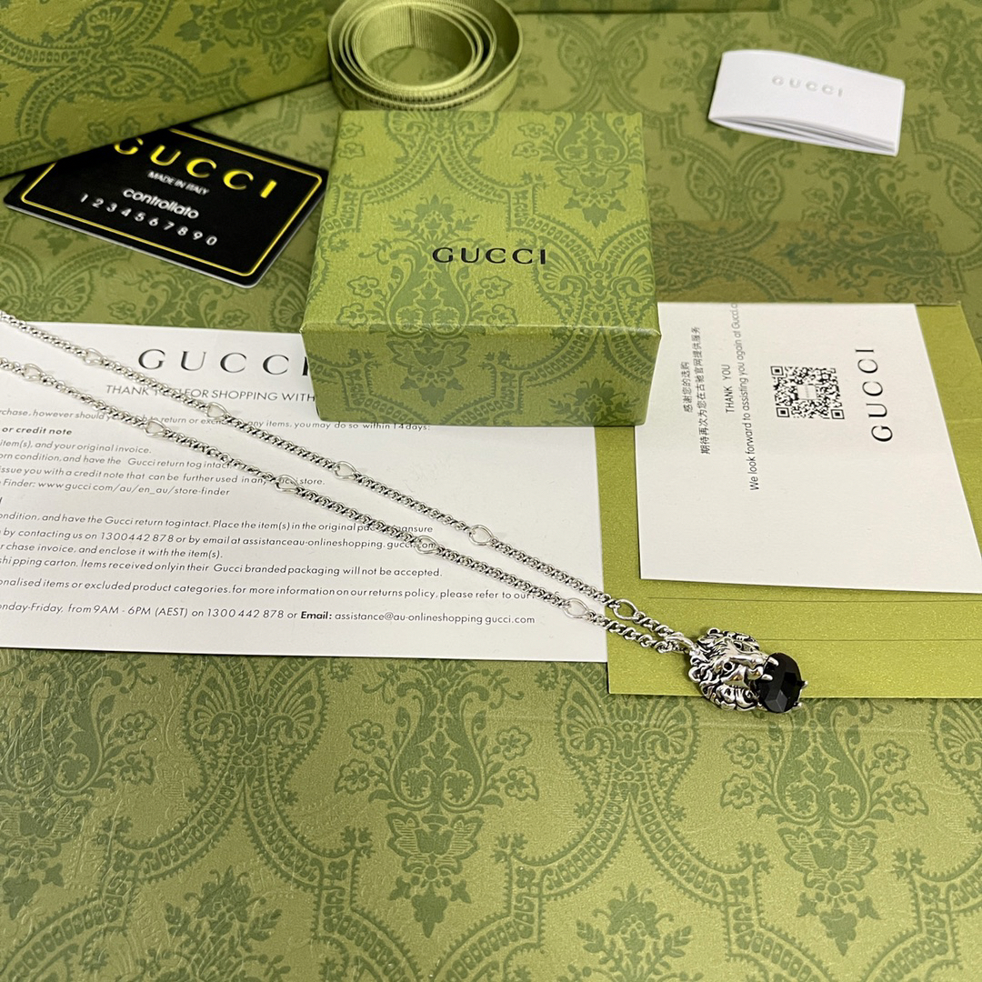 Gucci Little Lion Vintage Necklace