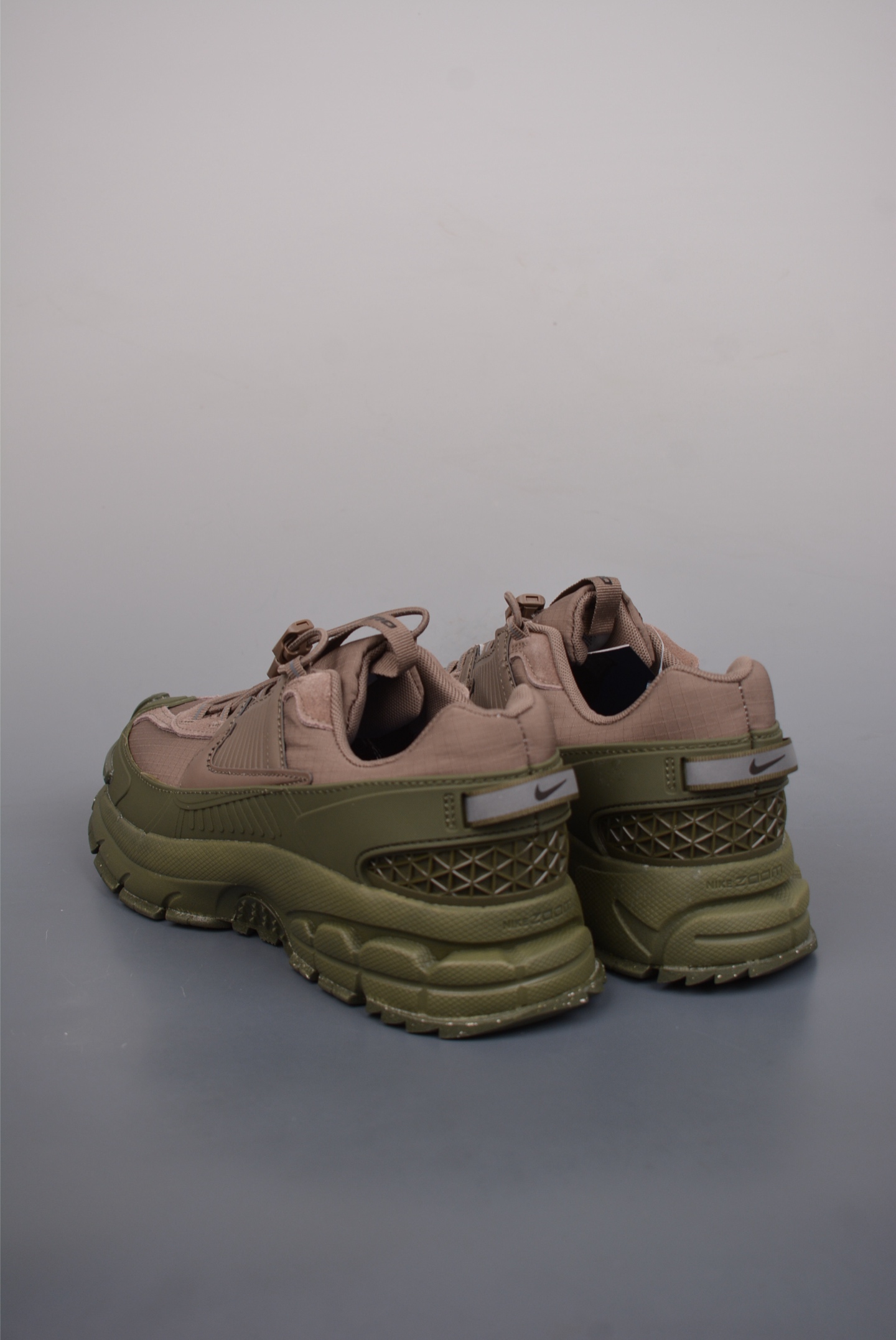 Nike Zoom Vomero 5 Roam Mink Brown live FV2295-201