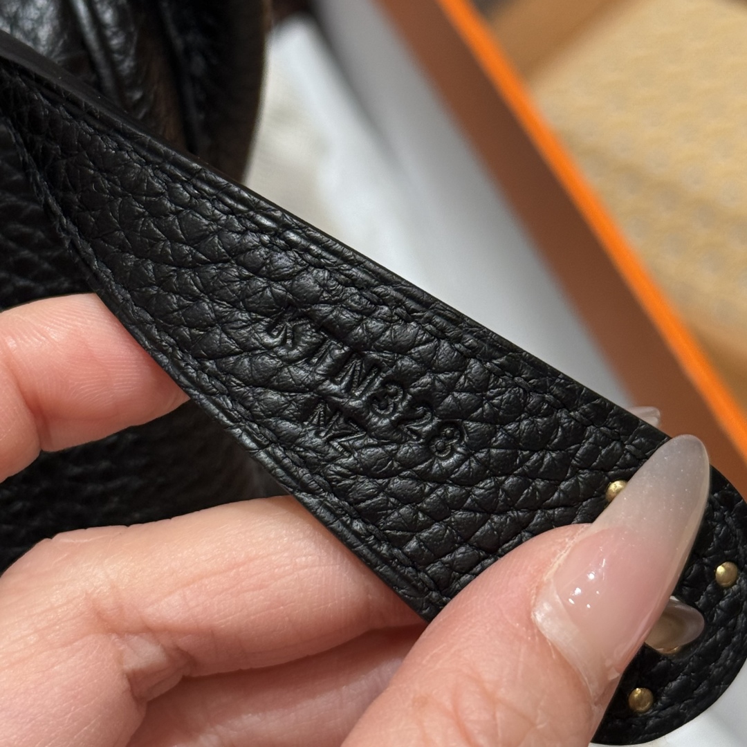 Hermès Lindy 89noir Handbag (Handmade to order)