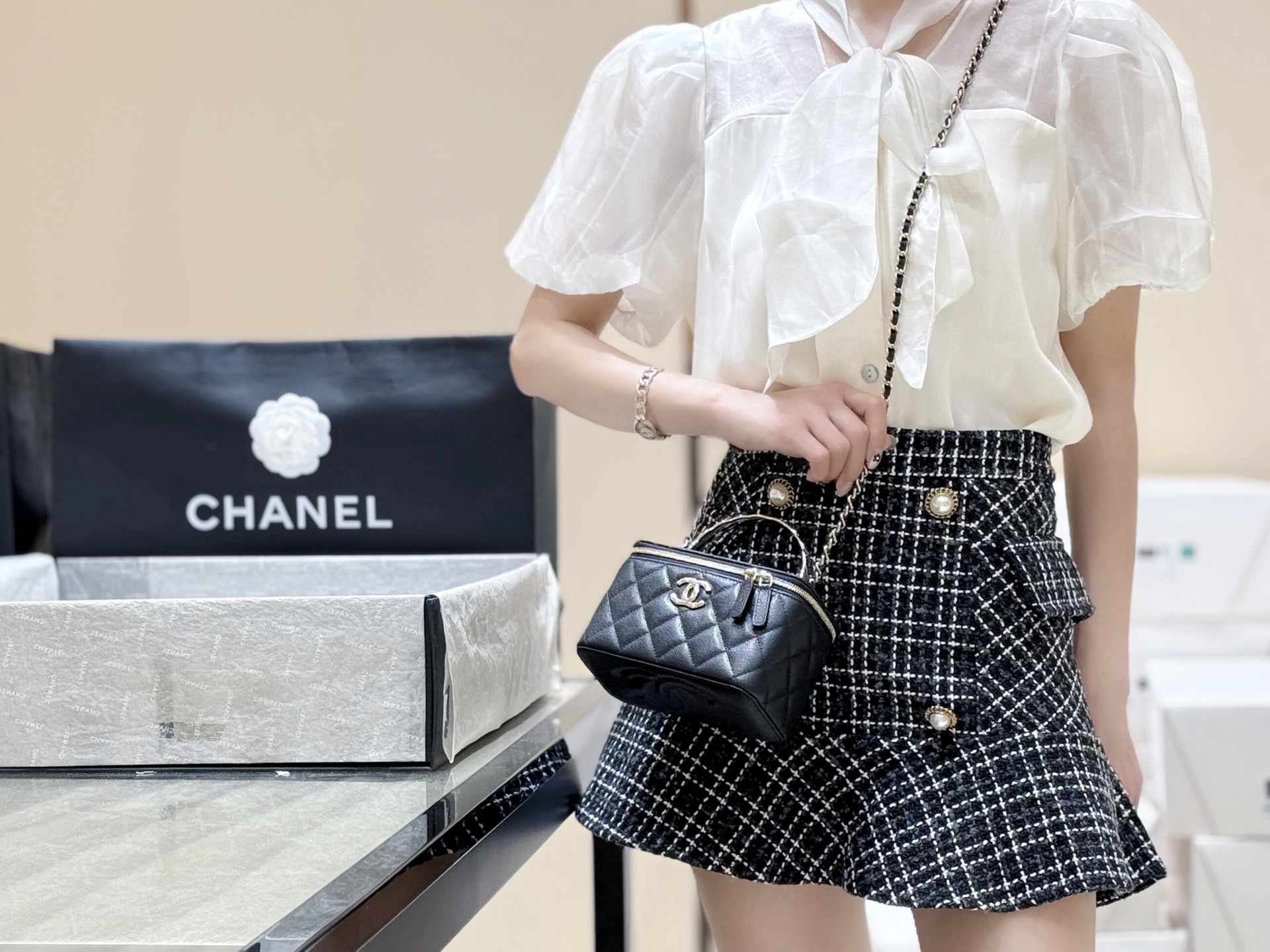 Chanel 25S Spring/Summer Series coco crush handle long box AP4590 00108