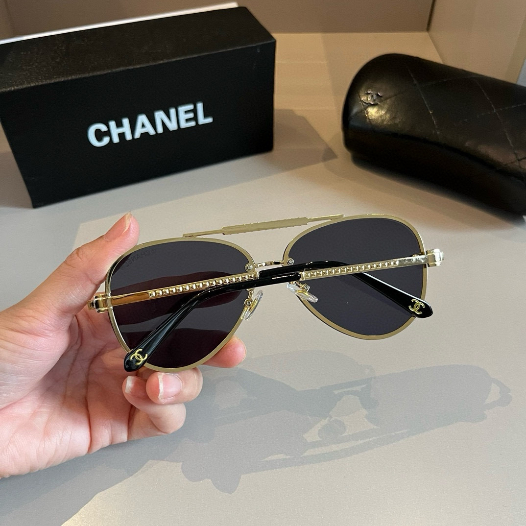 Chanel round frame sunglasses