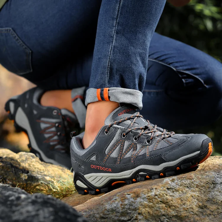 Couple's Classic Outdoor Hiking Shoes