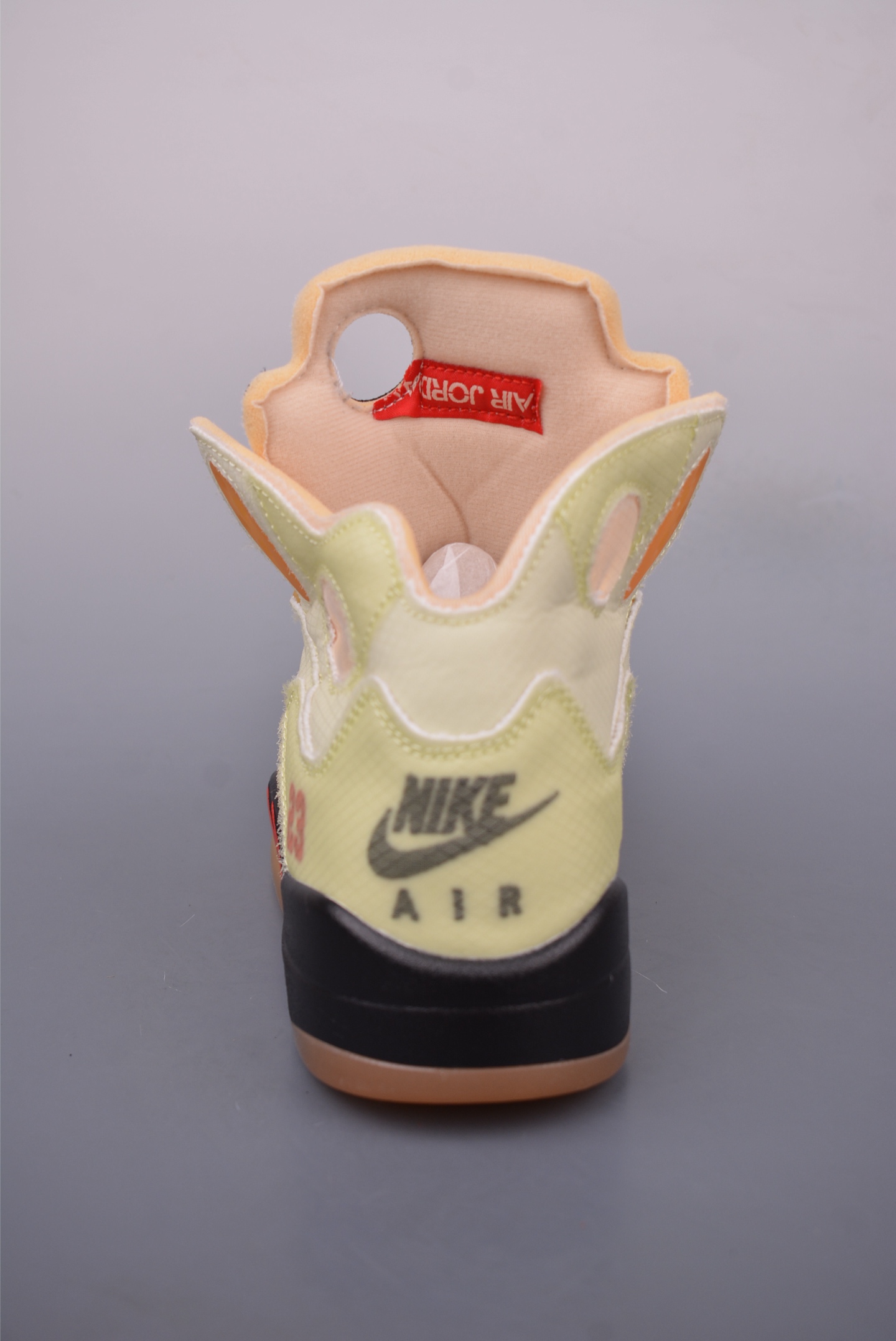 OFF-WHITE x Jordan Air Jordan 5 Retro SP basketball shoes OW cream white red black DH8565-100