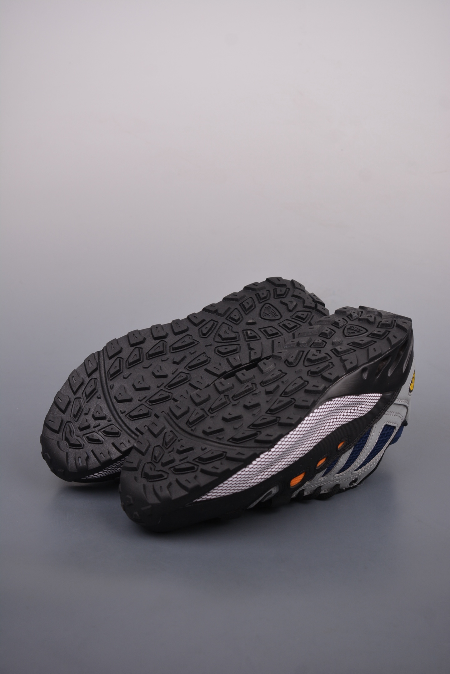 Nike ACG Air Exploraid Dark Blue  FJ1920-111