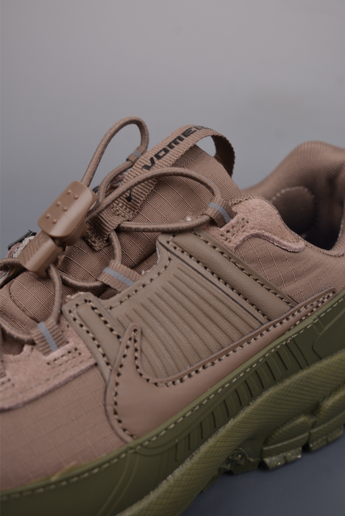 Nike Zoom Vomero 5 Roam Mink Brown live FV2295-201