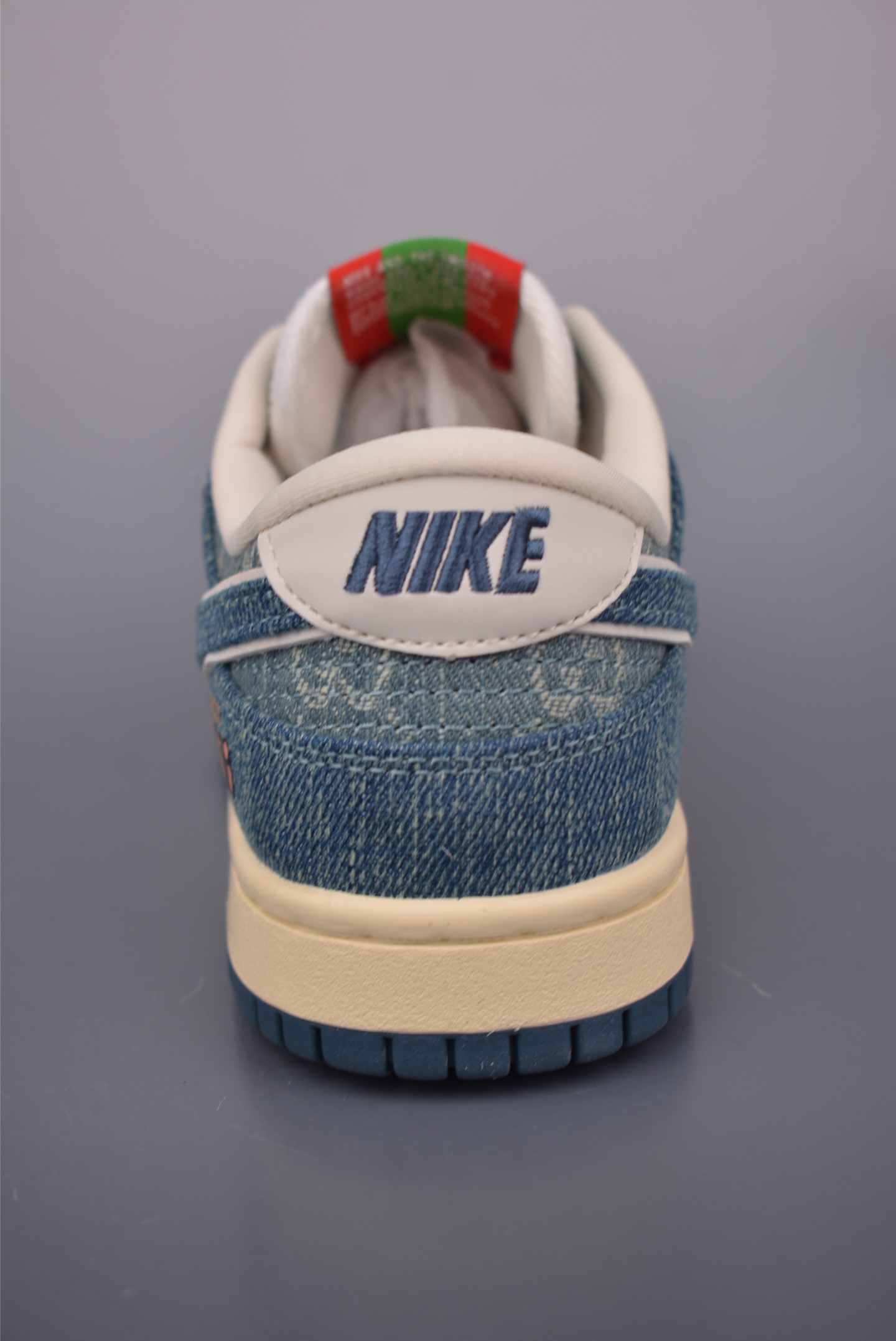 Gucci x Nike SB Dunk Low 