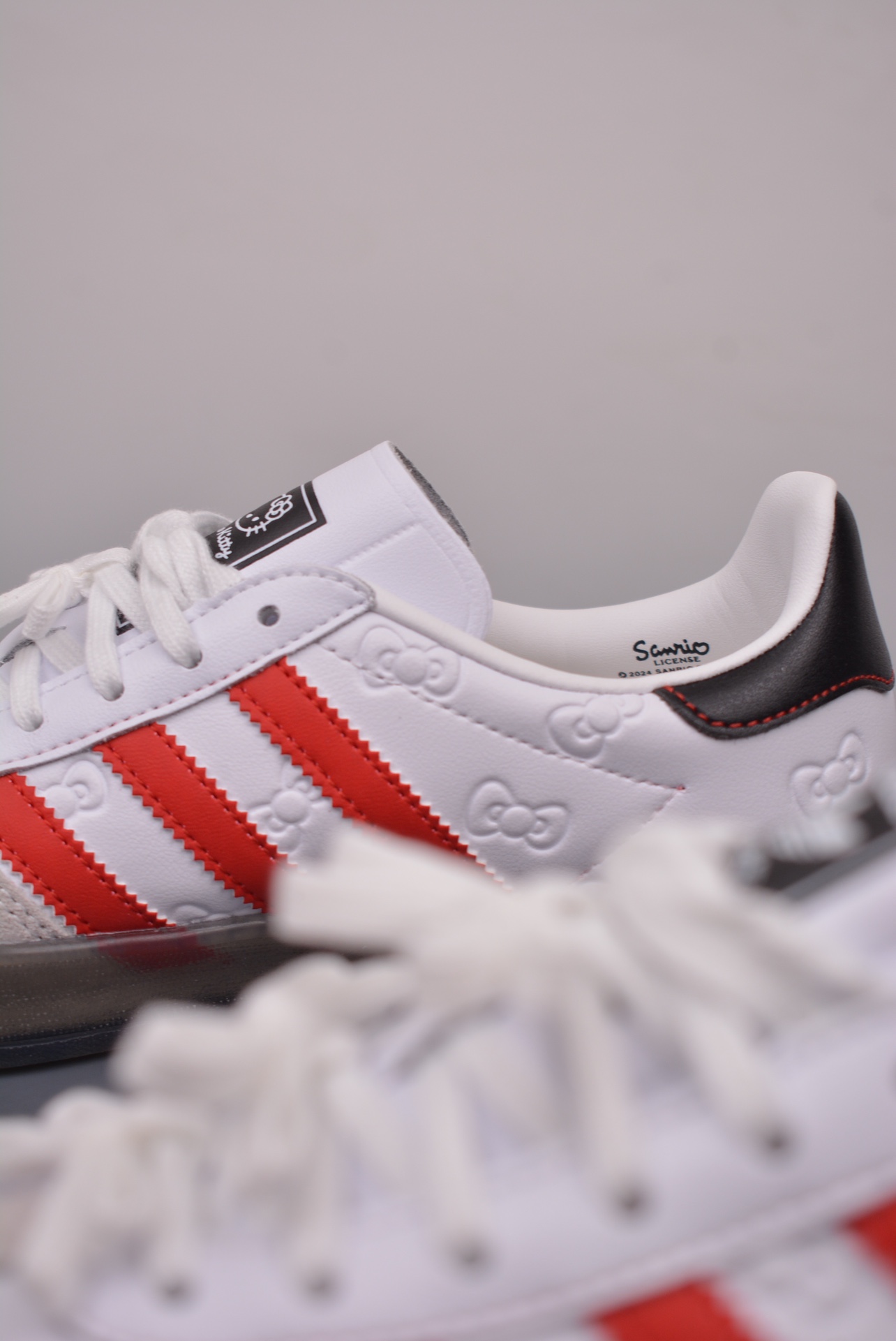 《Hello Kitty》x Adidas Gazelle Indoor Trainers Hello Kitty And Friends II0013