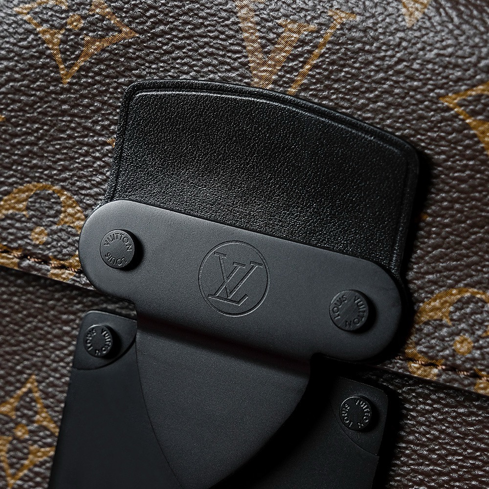 Louis Vuitton S LOCK messenger bag M45806