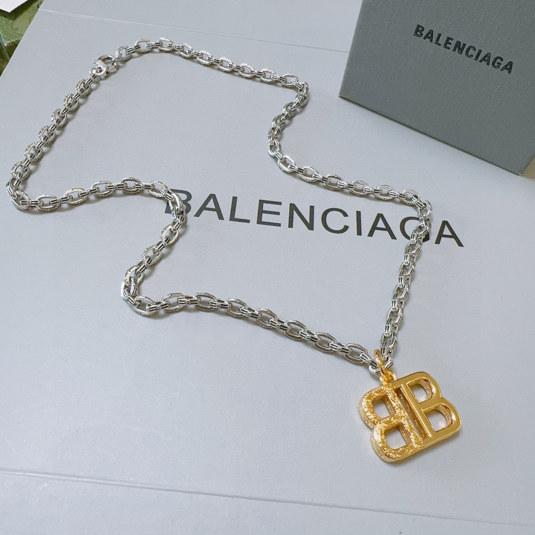 Balenciaga BB chain necklace