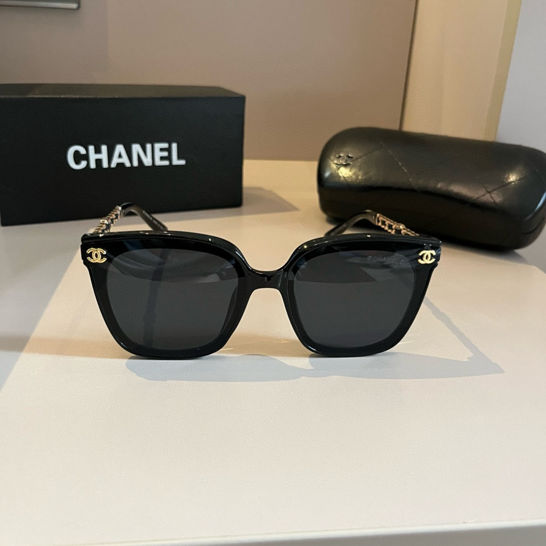 Chanel round frame sunglasses