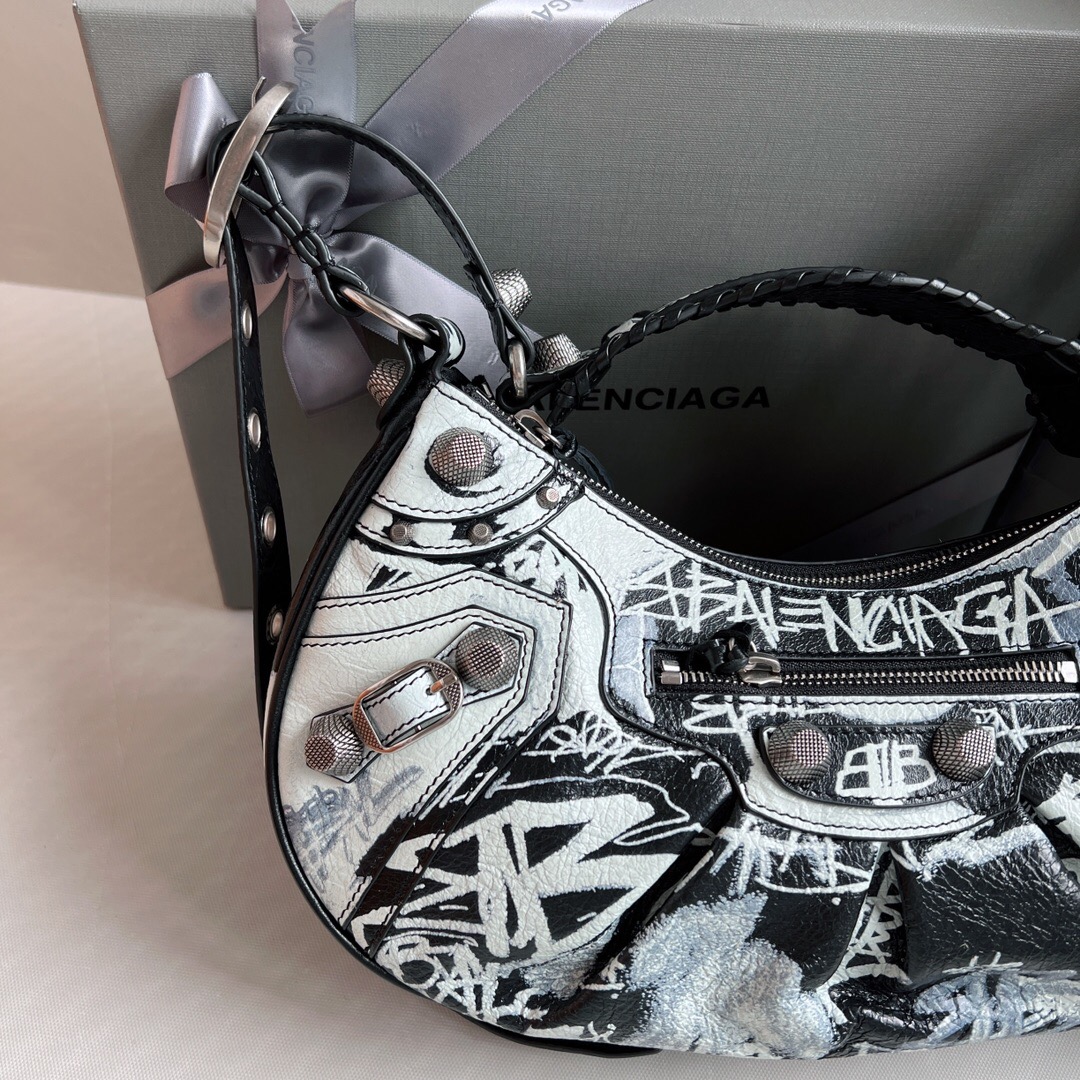 Balenciaga le cagole crescent bag