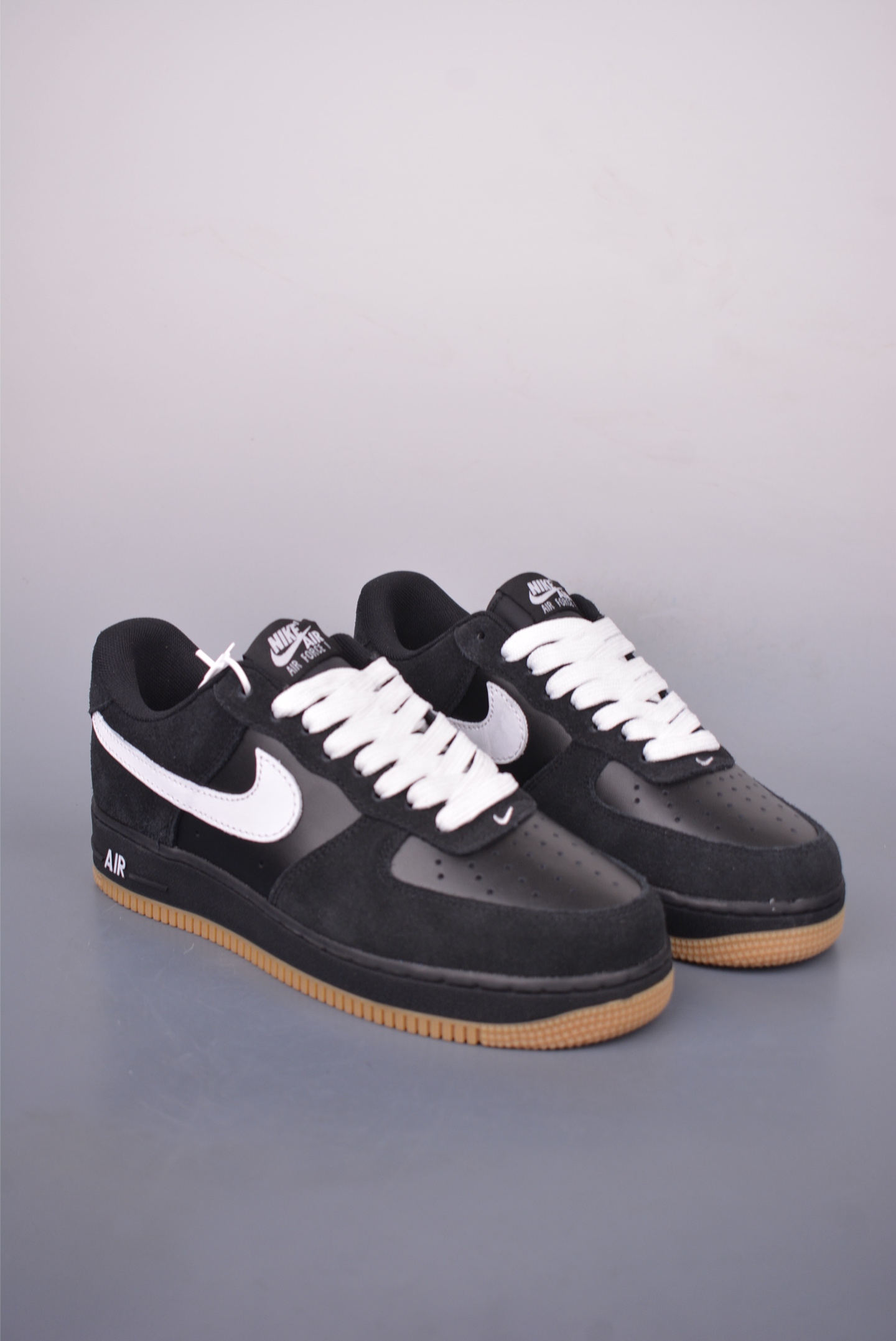 Nike Air Force 1 Low 