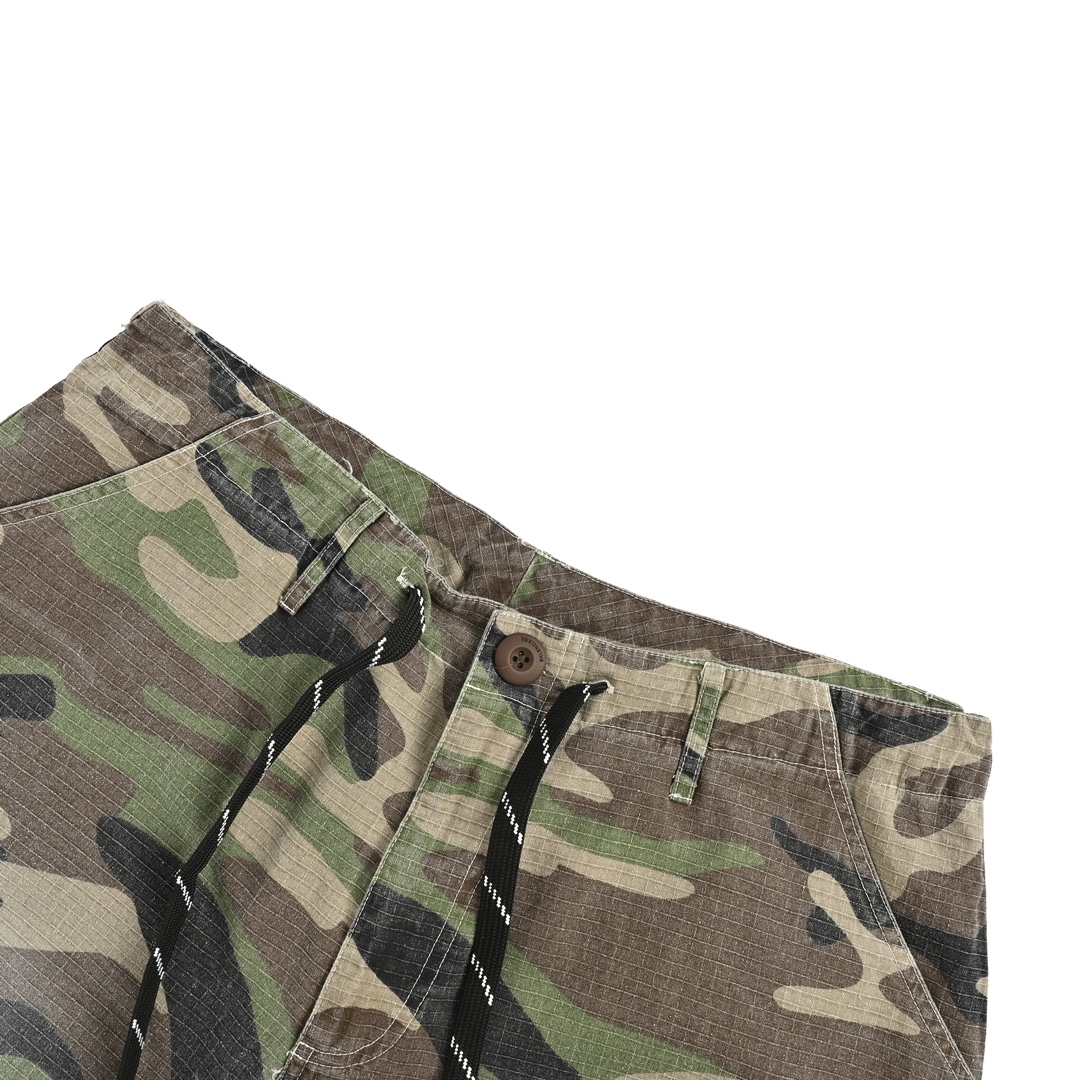 Balenciaga Heavy Camouflage Detachable Multi-Pocket Two-Way Pants
