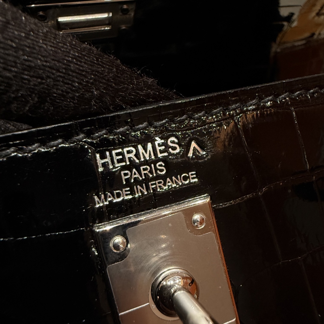 Hermès Kelly 89Noir (Handmade to order)