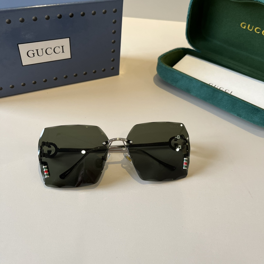 Gucci Square Frame Sunglasses