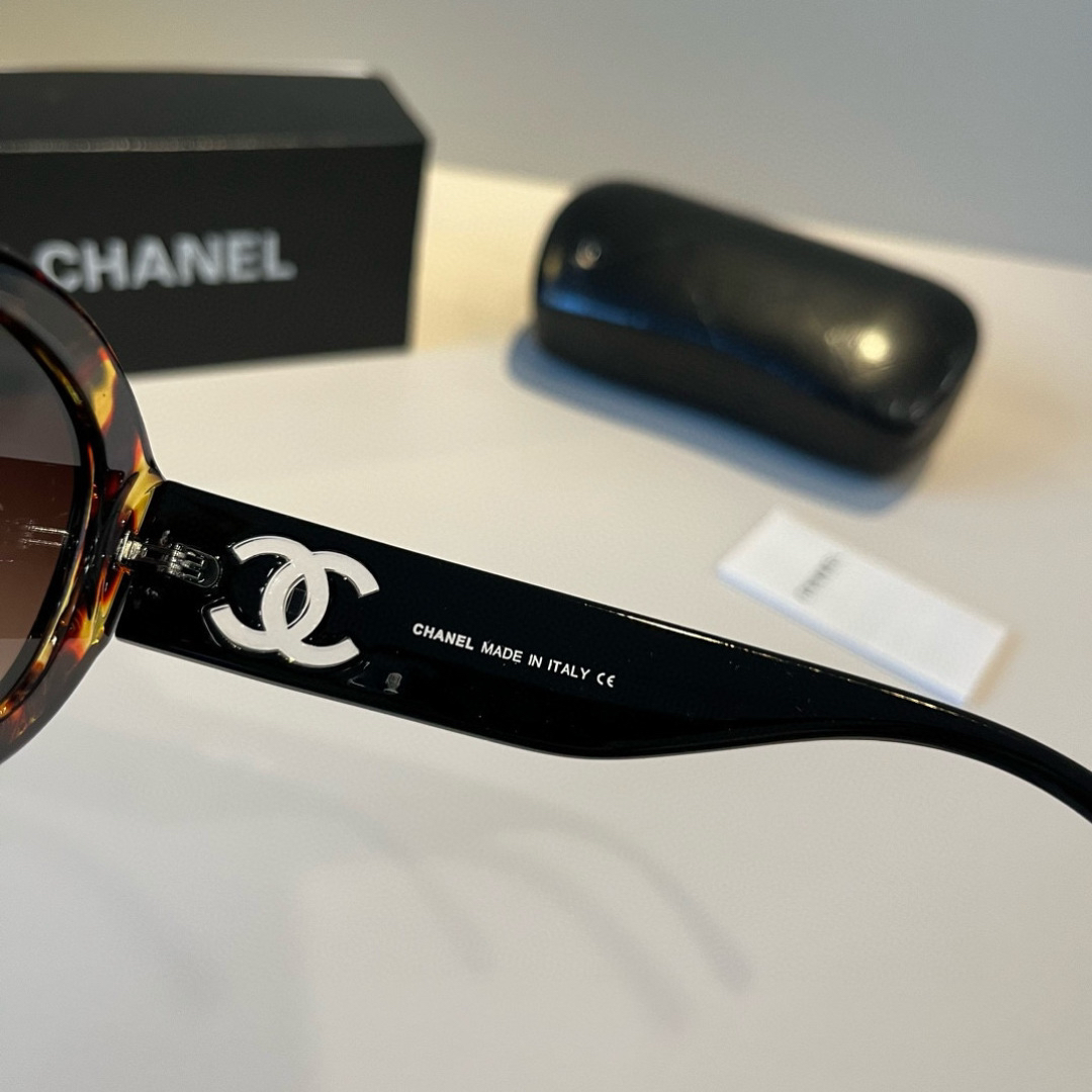 Chanel round frame sunglasses