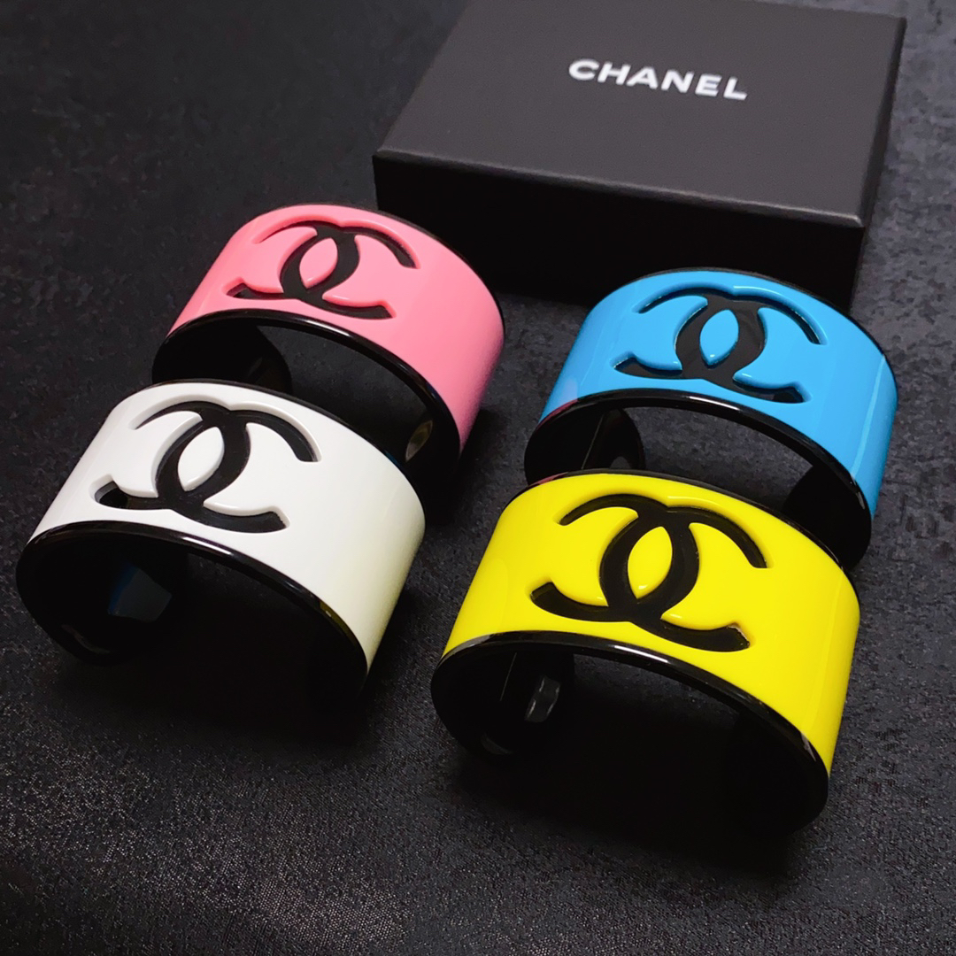 Chanel high quality acrylic colorful bracelet