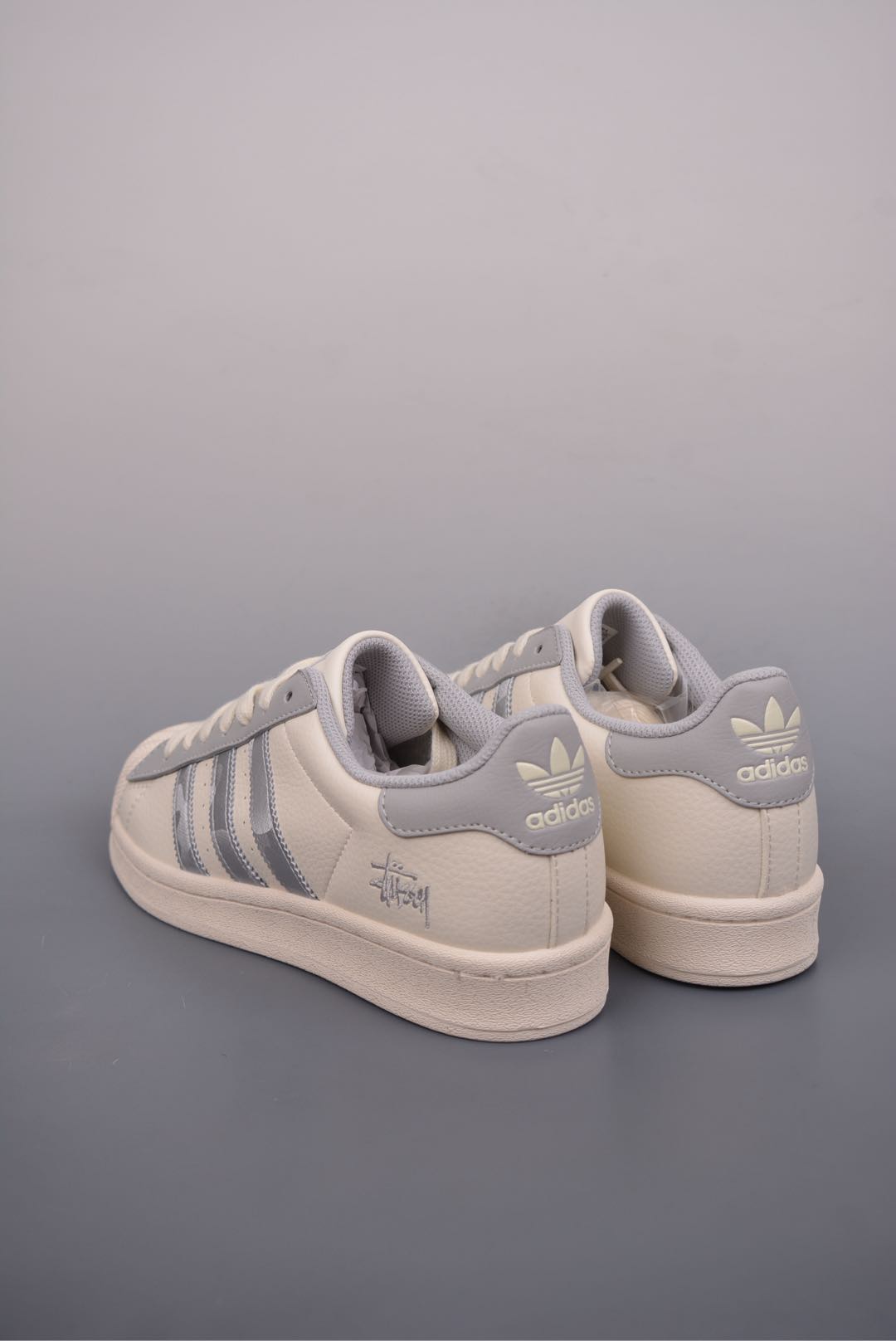 Adidas Originals Superstar 2024 Beige Silver BZ2503