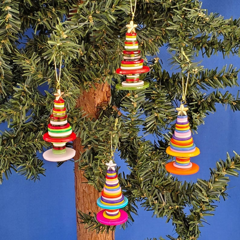 Buttons Galore  Assorted Christmas Buttons for Sewing & Crafts，Unique Christmas Gift