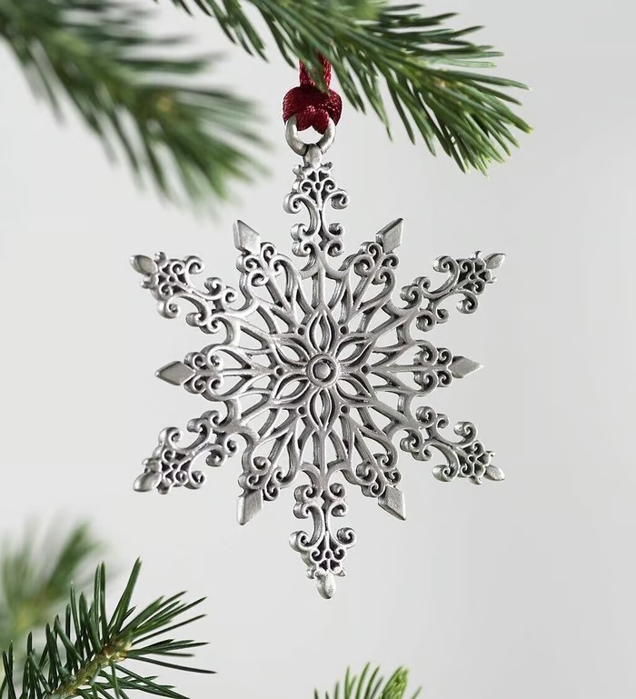 🔥New Year Promotion Only $4.99 - Solid Alloy Christmas Tree Ornament