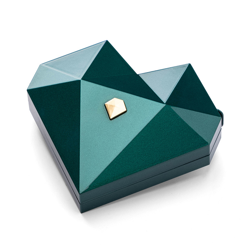 ❤️💍Elegant Heart Shaped Ring Box ♀️♀️(For Your Favorite Woman)