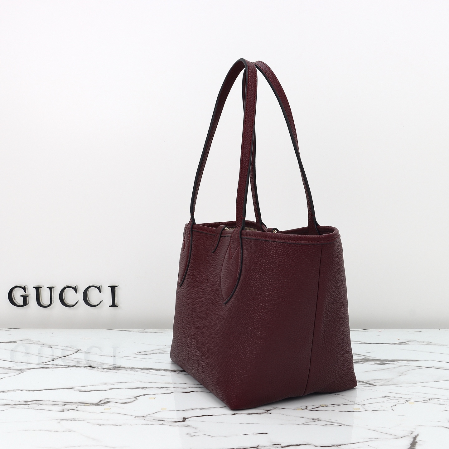 Gucci Totissima small reversible tote bag 839124