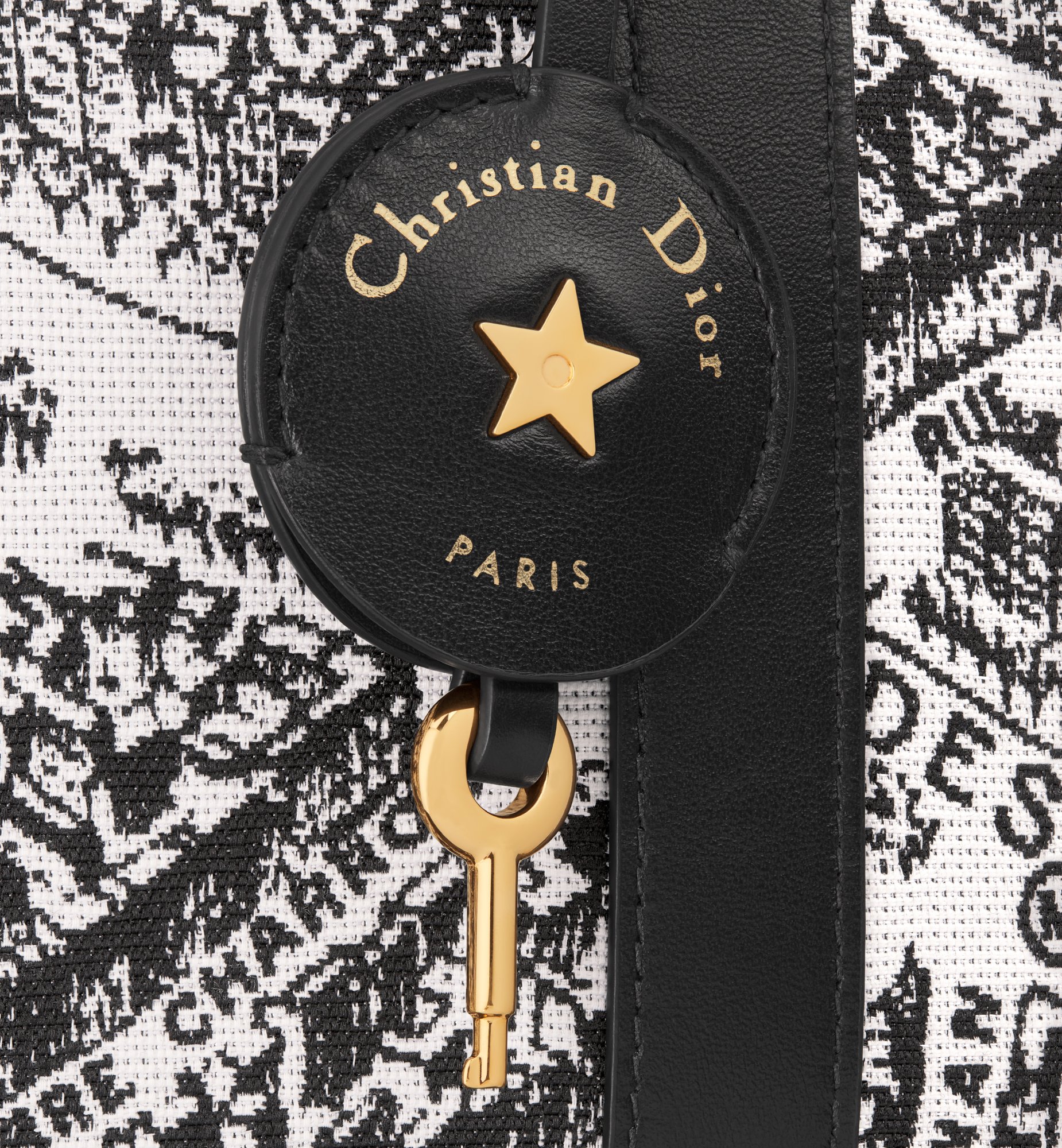 Dior Medium D-Vibe Bowling Bag M1340UDEP_M081