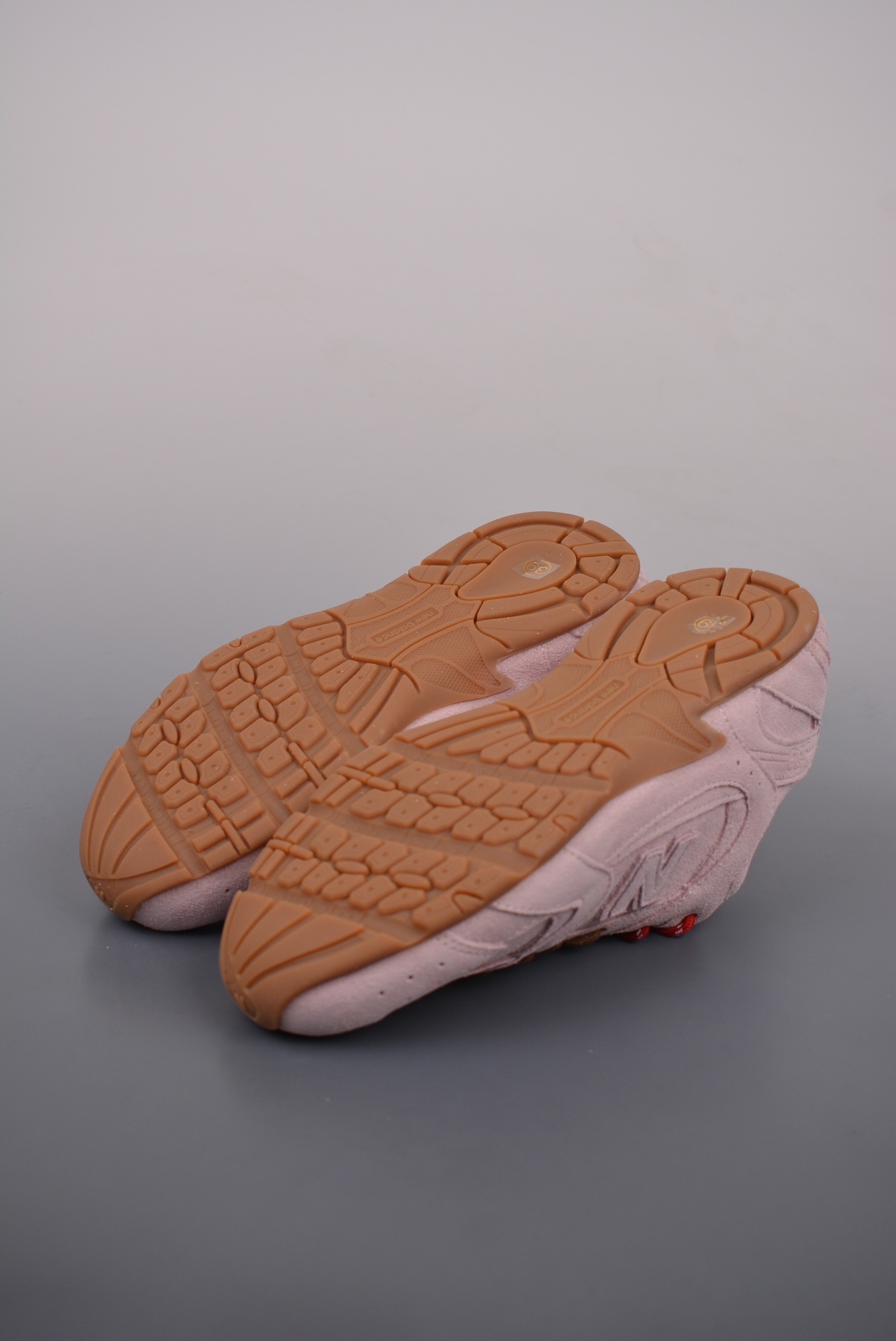 Miu Miu x New Balance 530 SL 