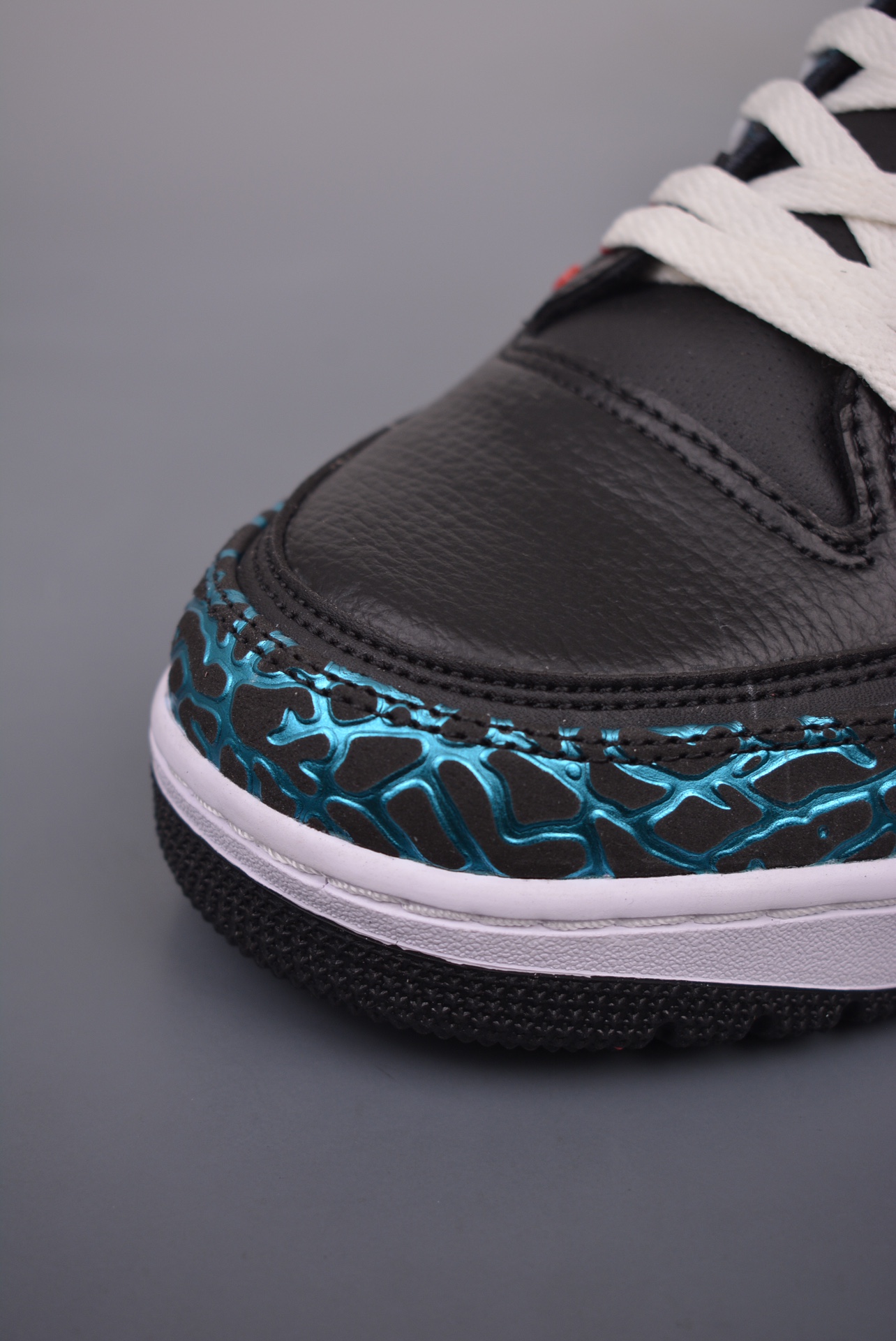 WMNS x Air Jordan 3 Black and Hyper Jade AJ3 FV5437-001