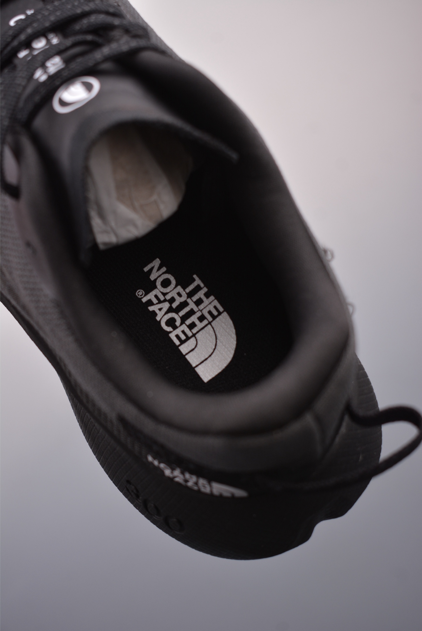 The North Face Altamesa 300 sneakers Black Warrior NF0A8A9RMN8-085