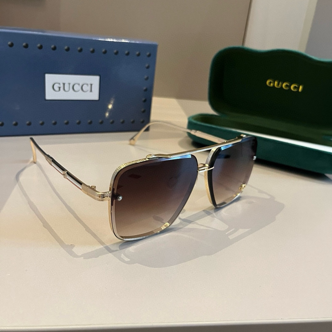 Gucci Square Frame Sunglasses