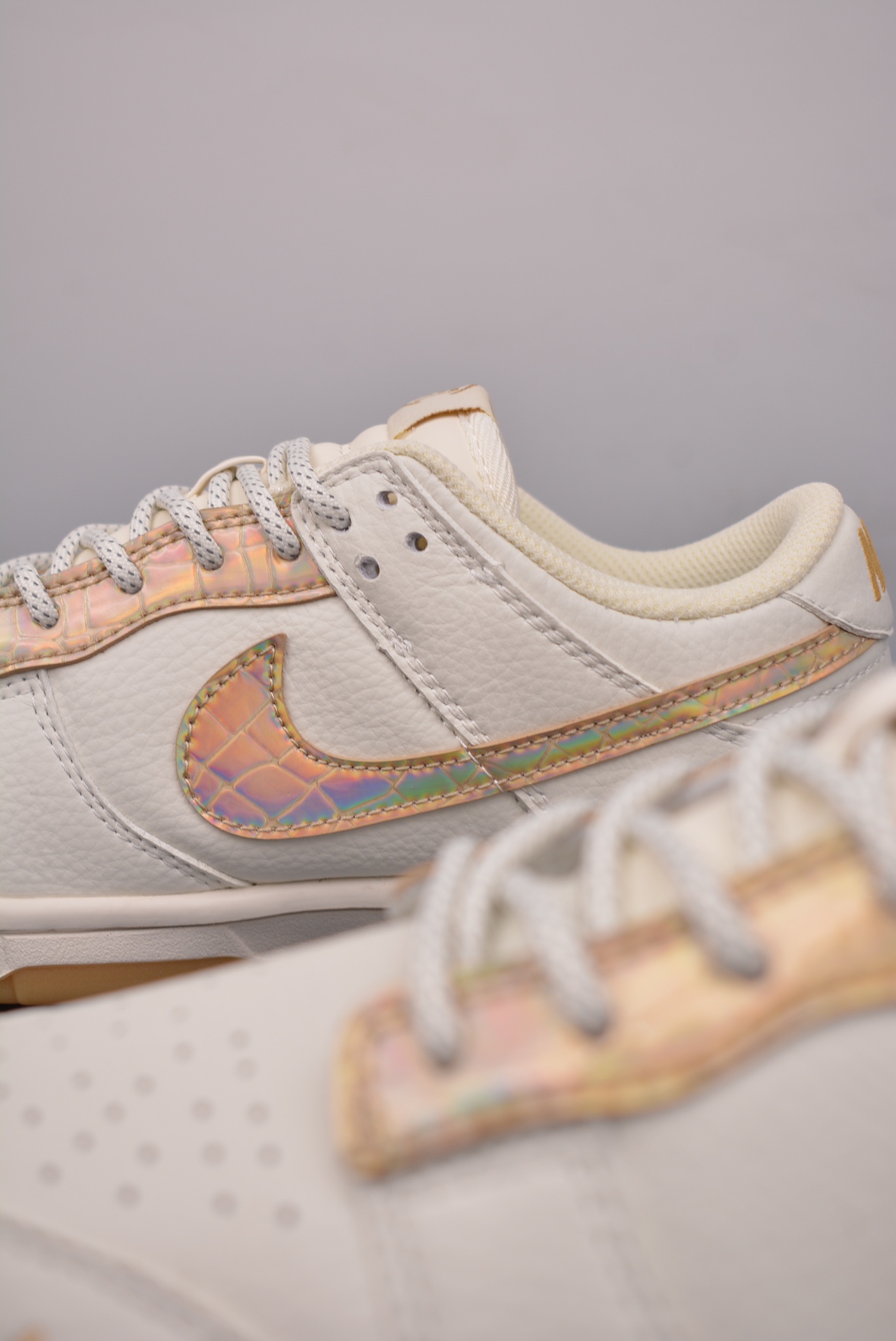 CLOT x NIKE SB Dunk Low sports shoes beige white gold JH8310-948