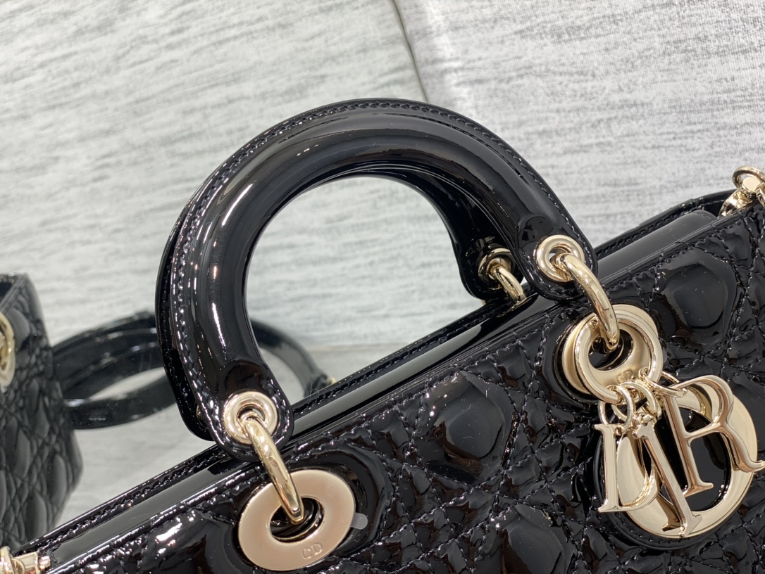 Dior D-joy Medium Patent Leather Bag