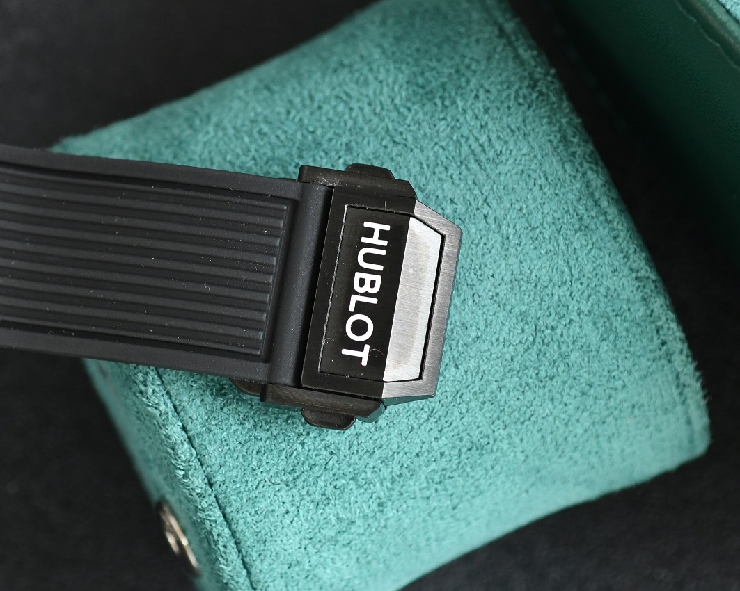Hublot Big Bang Carbon Fiber Limited Edition