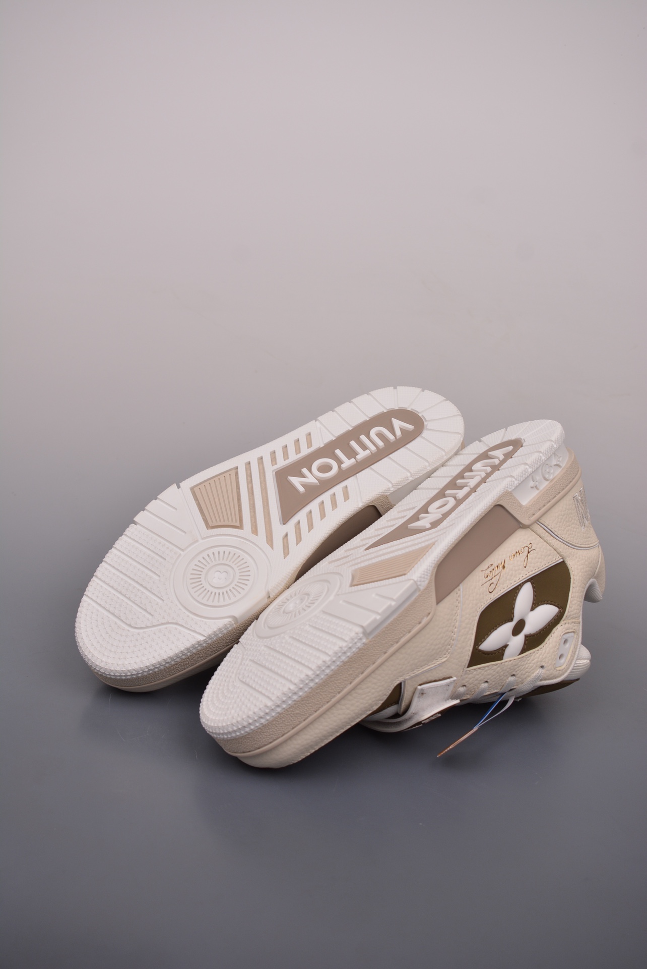 Louis Vuitton Archlight Sneakers Beige, White, Coffee and Green