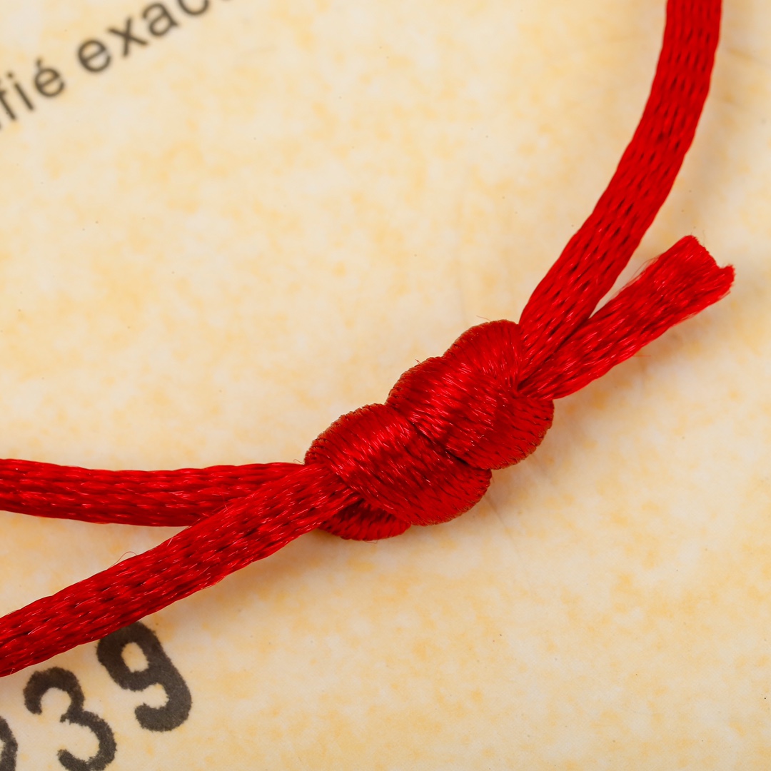 Cartier three-ring red string zodiac year bracelet