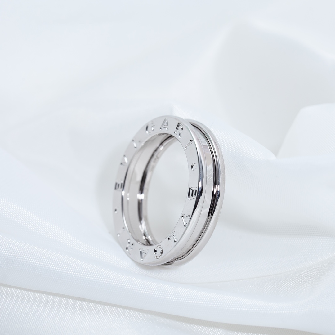 Bulgari zero single band diamond-free ring
