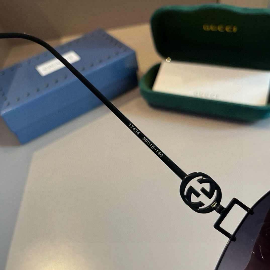 Gucci Square Frame Sunglasses