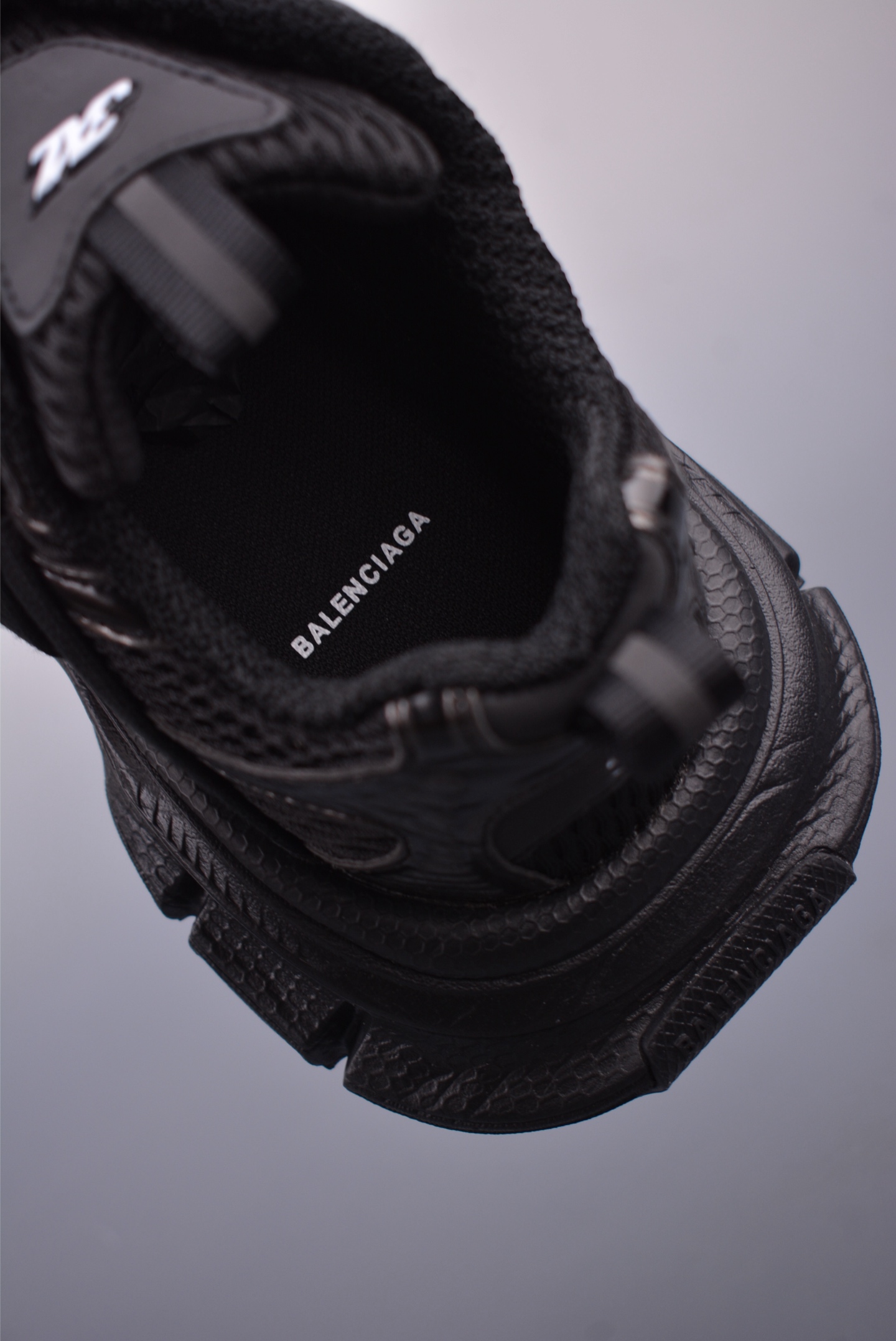 BALENCIAGA 3XL Sneakers 3+ 