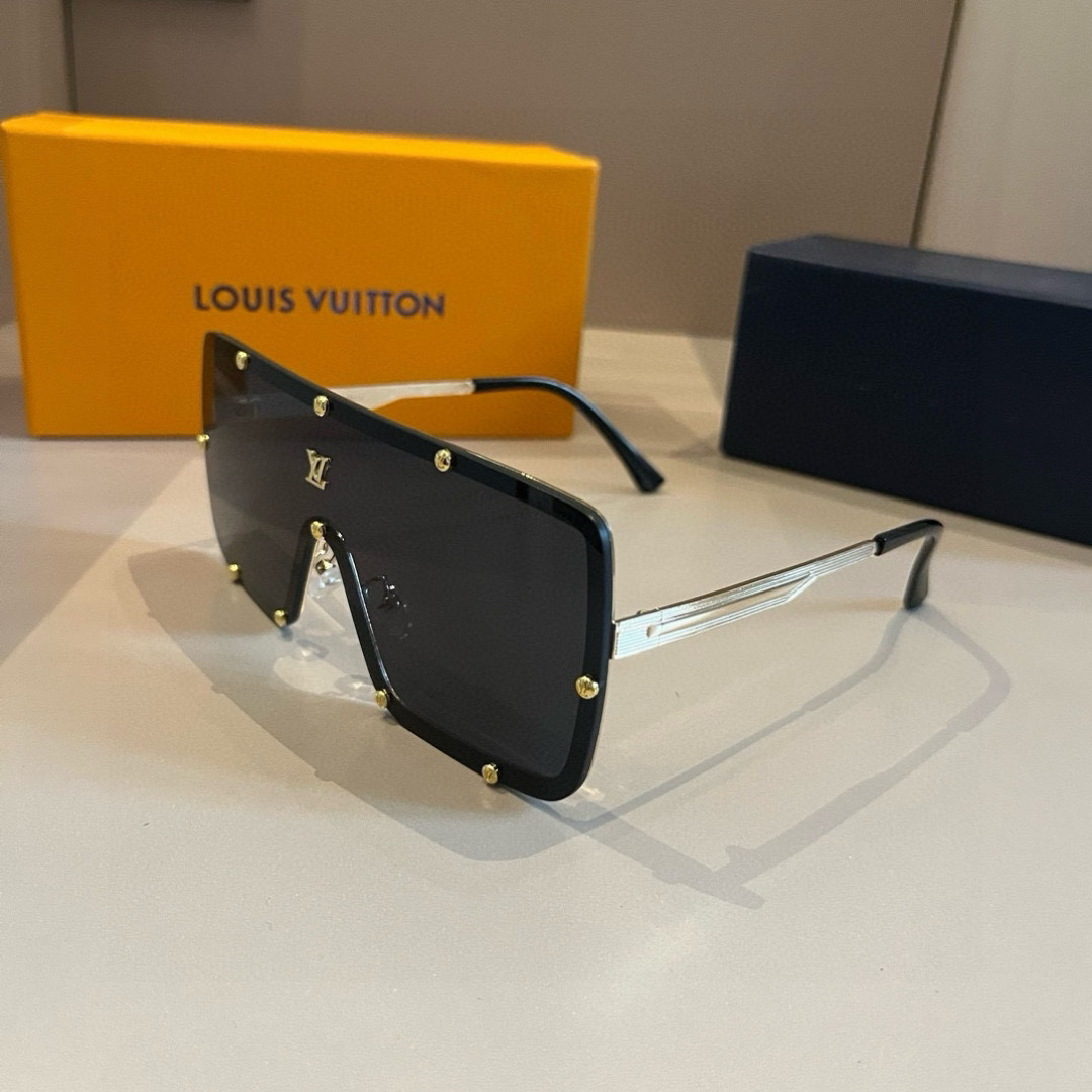 Louis Vuitton Square Frame Sunglasses