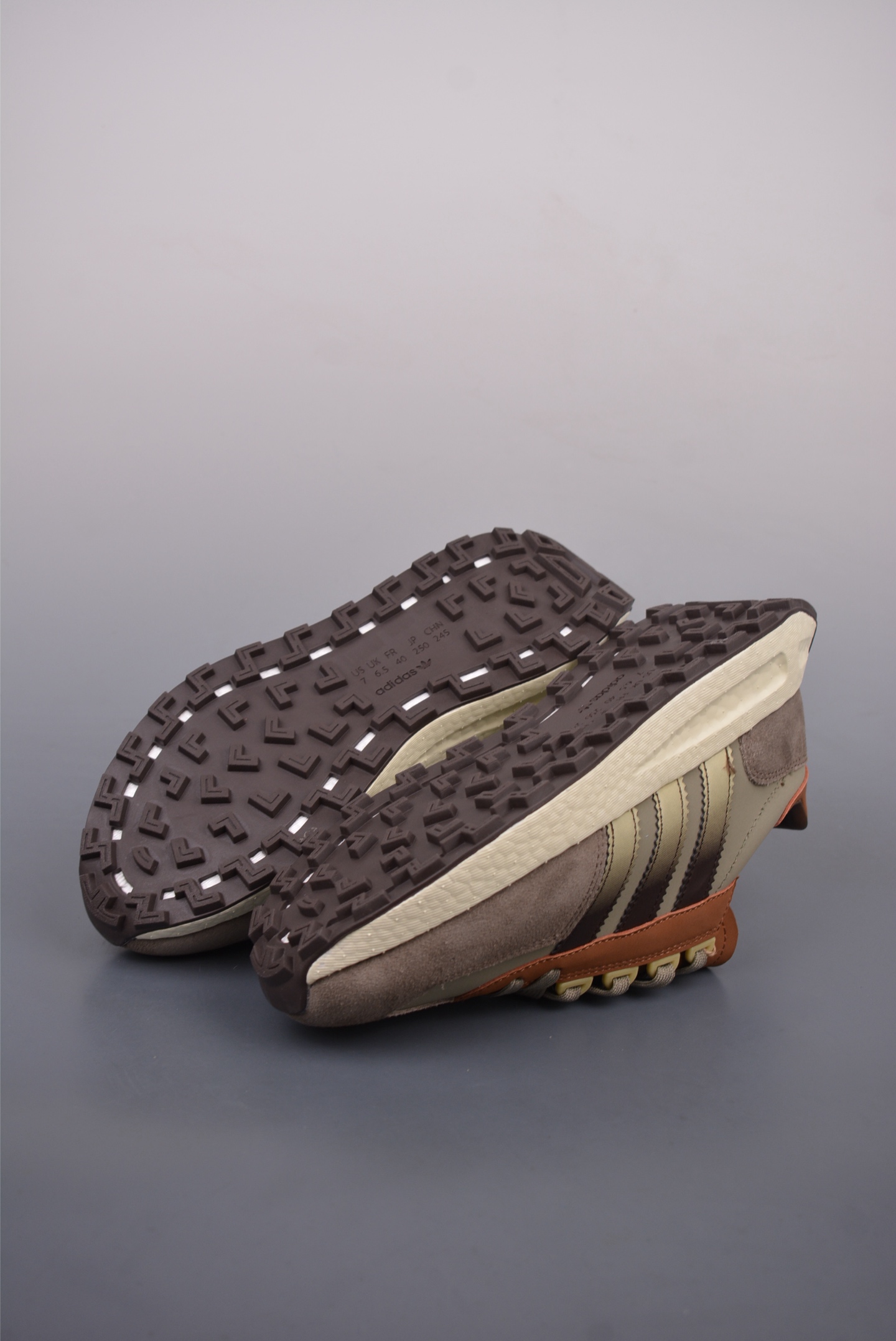 Adidas Originals Retropy Boost E5 Gray Brown JH7190