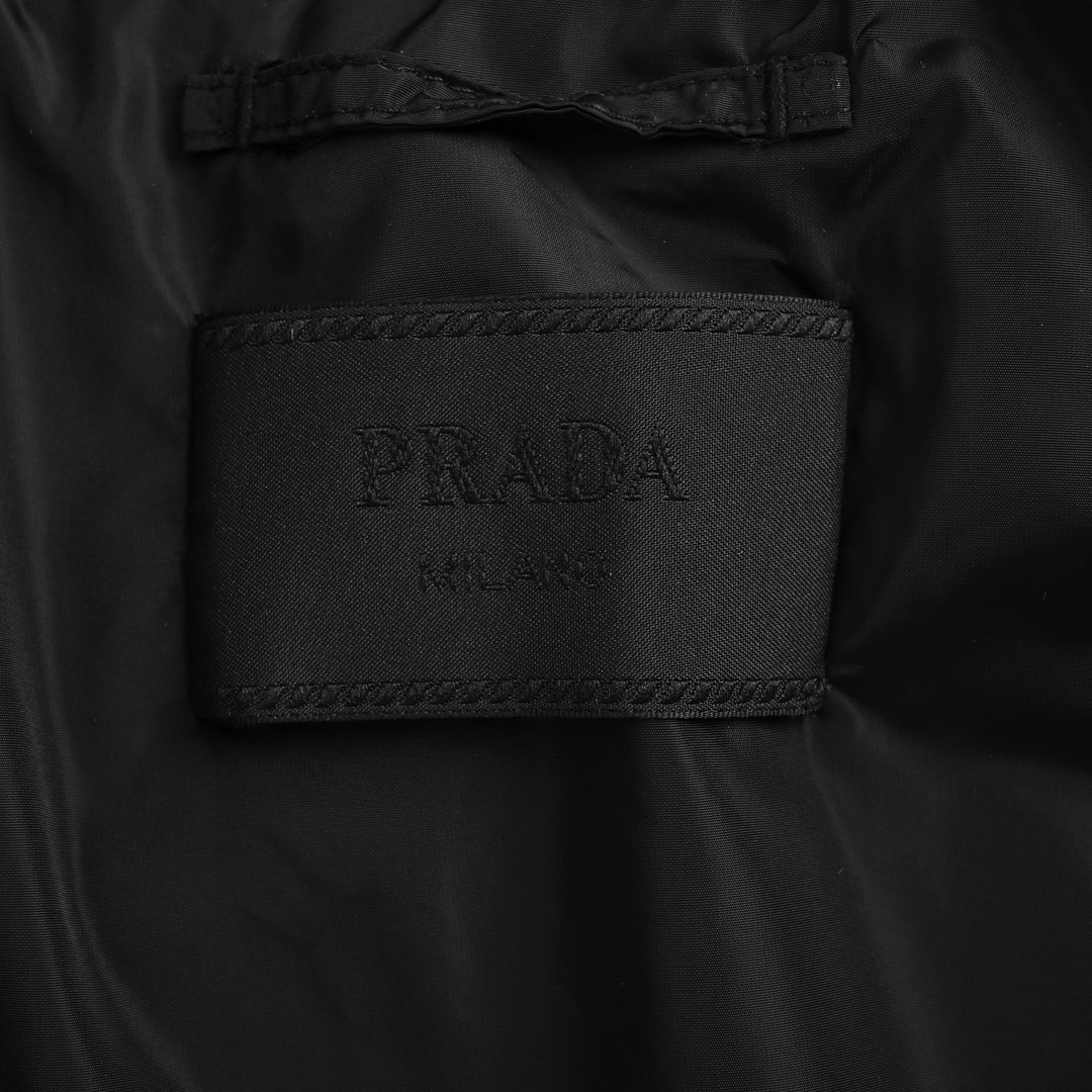 Prada 24Fw triangle logo padded jacket