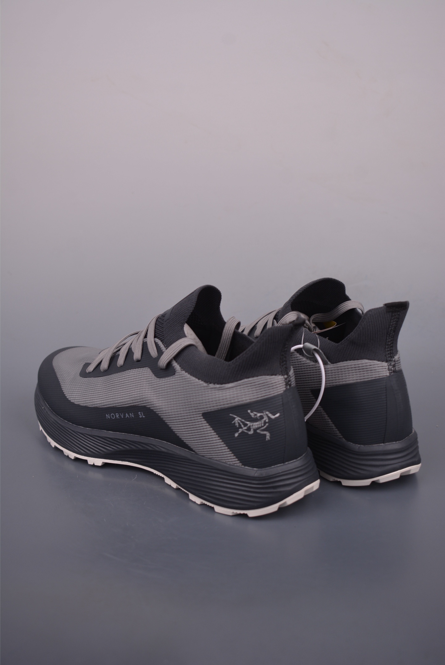 Arc'teryx KRAGG M running shoes 