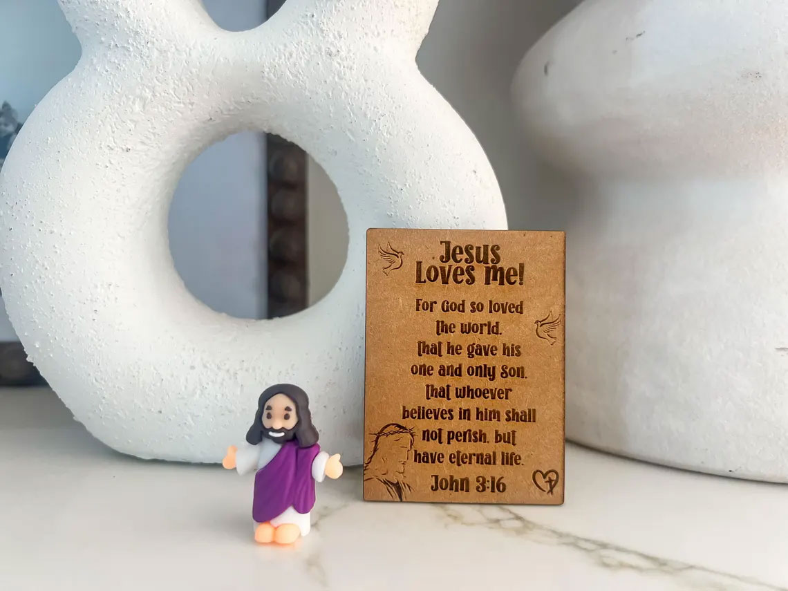 Jesus loves me, Inspirational Gift, Easter Gift