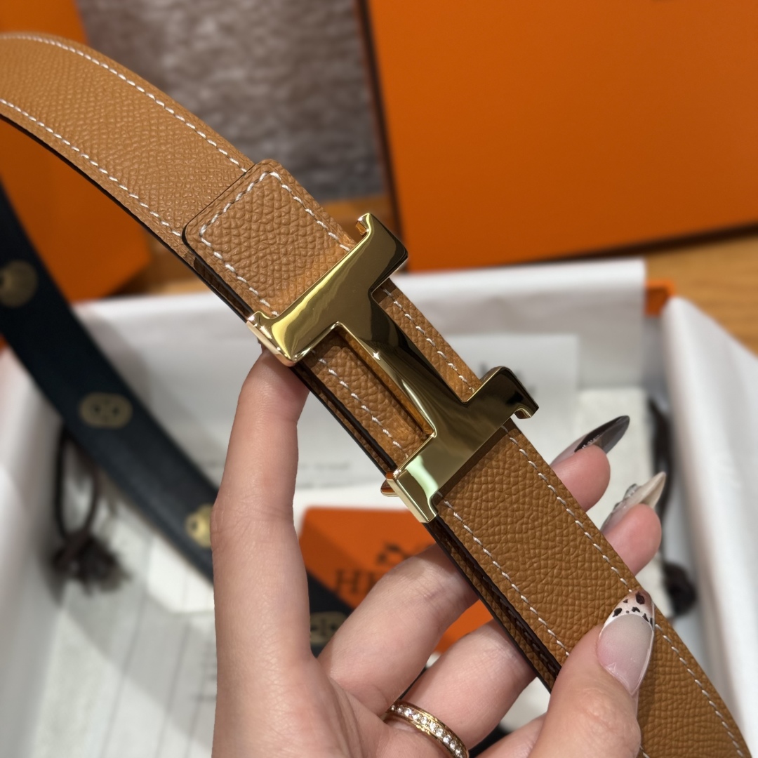 Hermès Women's Shell Element Double-Sided Leather Belt 2.4cm Width