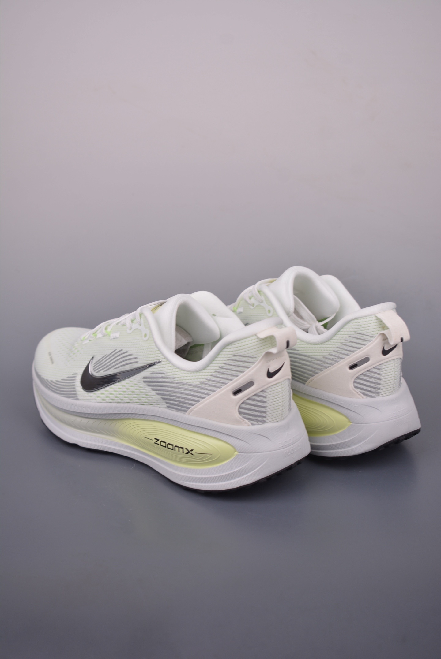 Nike Air Zoom Vomero Plus “White” HM6803-107