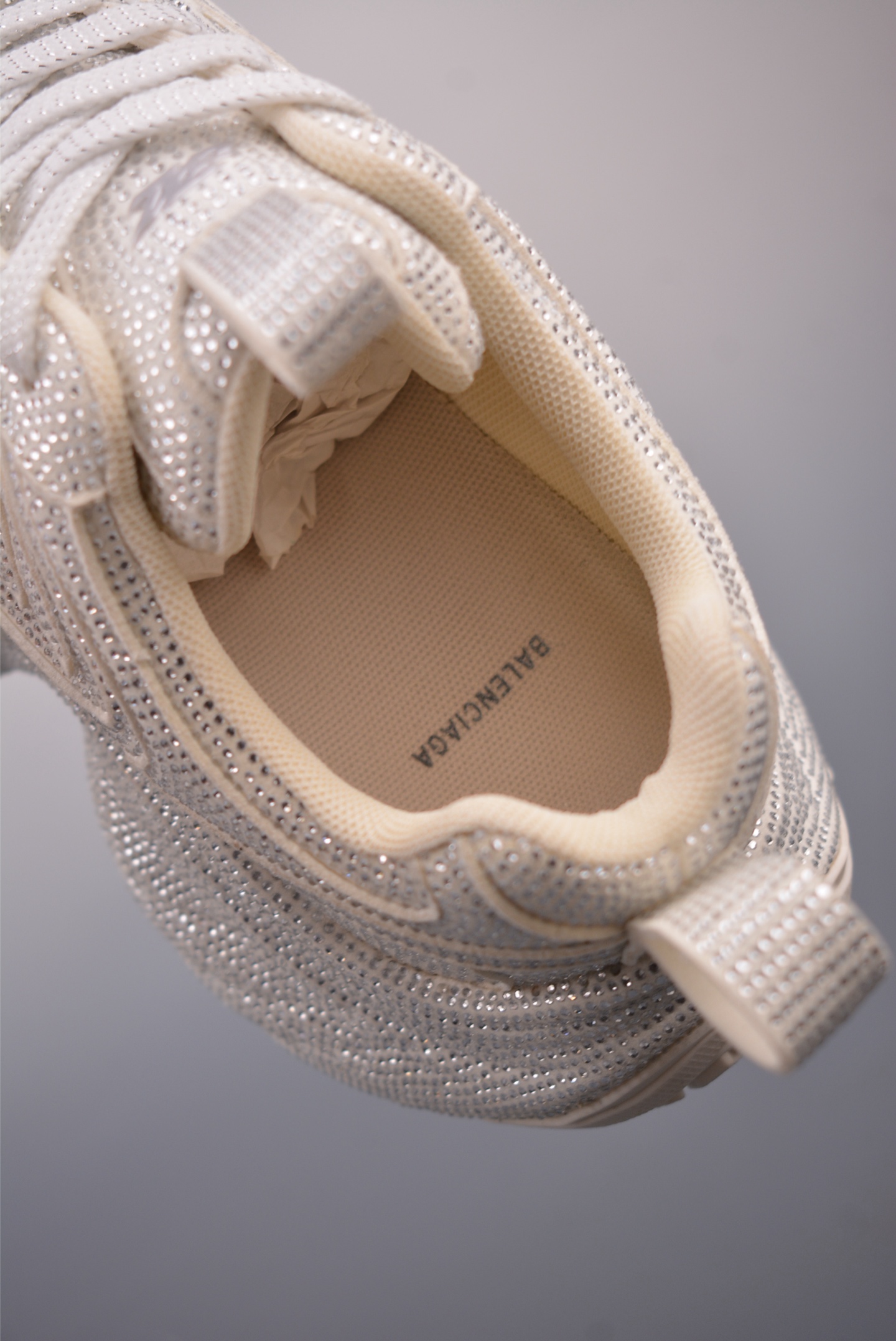 BALENCIAGA Cargo Sneaker 10XL 