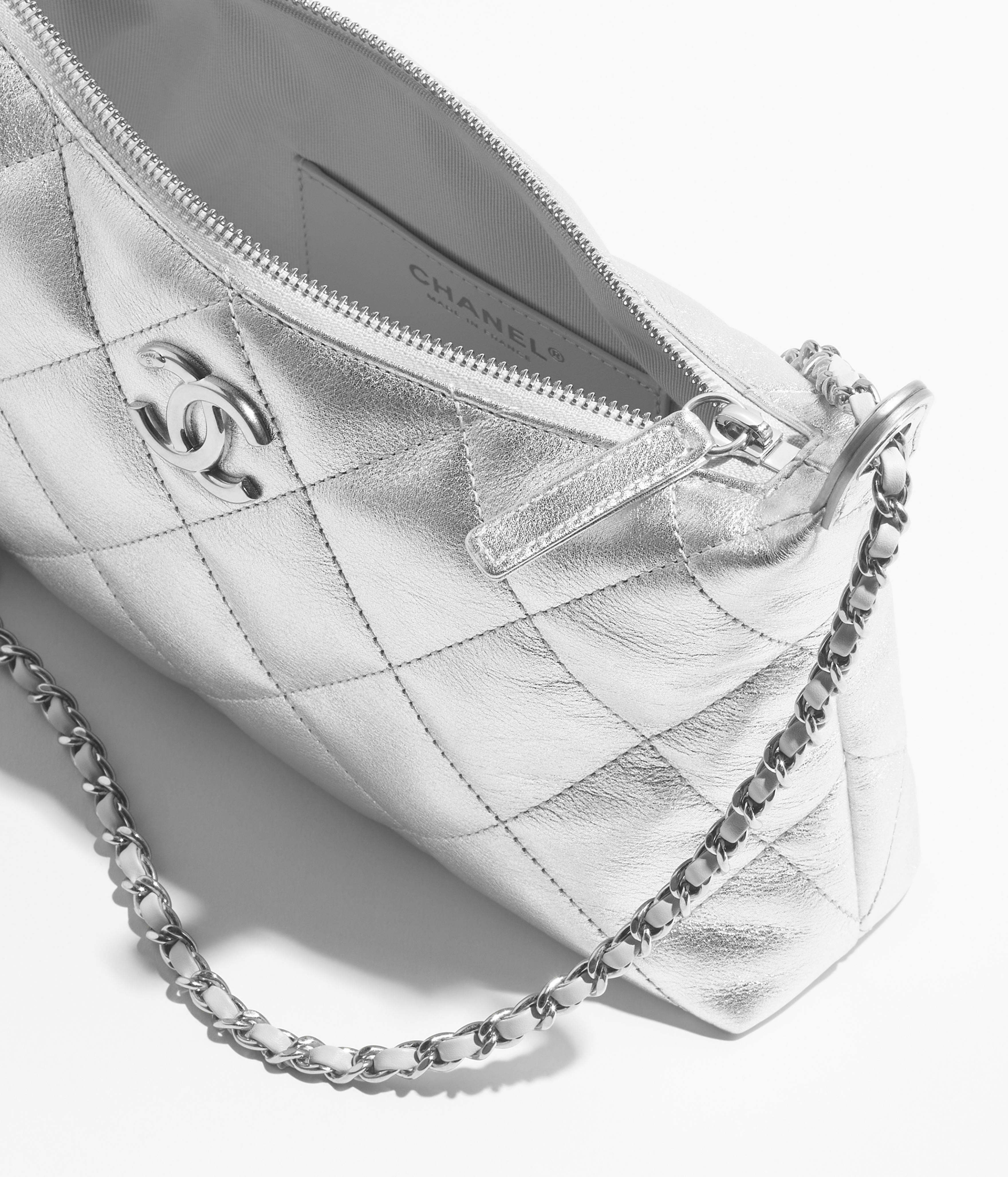 CHANEL Hobo Handbag Metallic Calfskin & Silver-Tone Metal Silvery AS5528-B20300-U1002