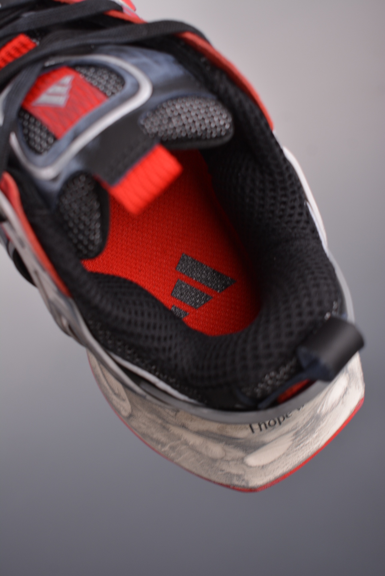 Adidas XLG Runner Deluxe black, white, gray and red old version IH0615